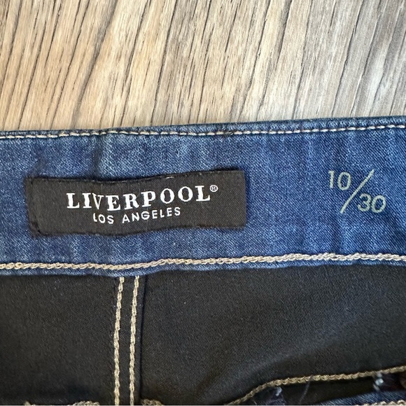 Liverpool Women's Skinny Jeans Size 10 Blue Dark Wash Pull-On Style‎ - Picture 3 of 10